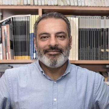 Dr. Asbed Kotchikian Dr. Asbed Kotchikian